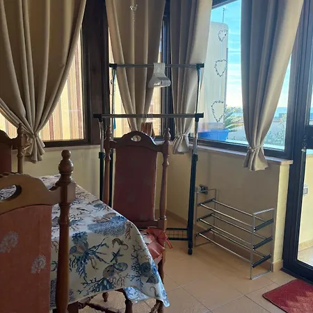 Terrazza Sabine شقة تروبيا