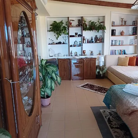 Terrazza Sabine تروبيا