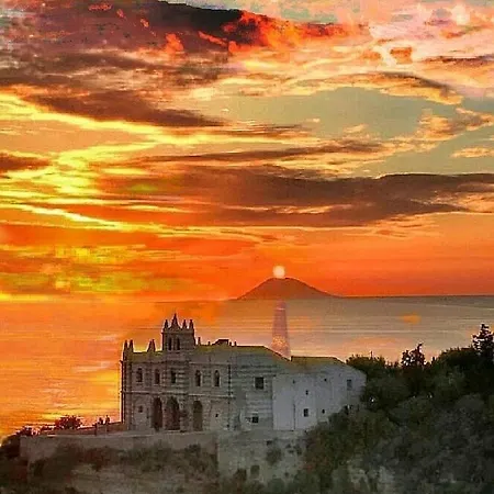 דירה Terrazza Sabine טרופאה