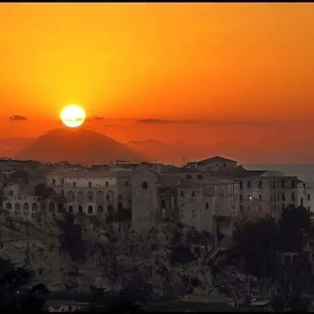 Terrazza Sabine تروبيا
