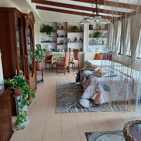 Terrazza Sabine شقة *